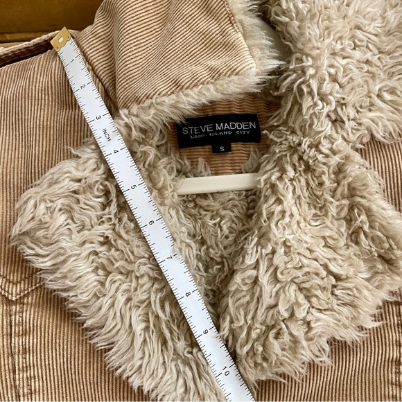 Steve Madden Beige Corduroy Penny Lane Coat with Faux Fur - Picture 10 of 13